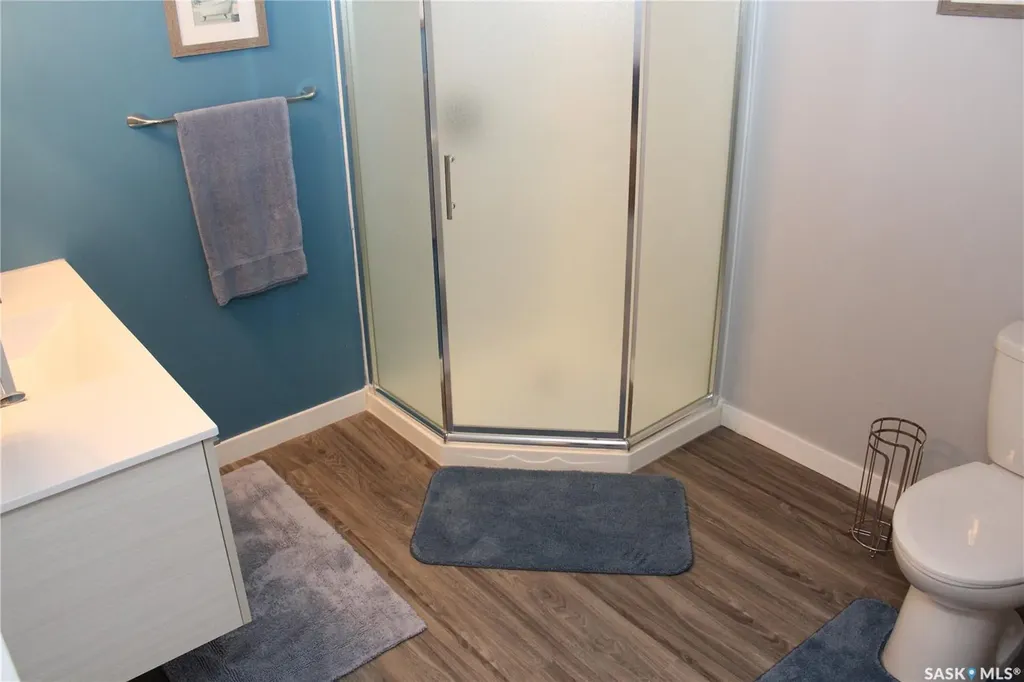 2702 Cranbourn Crescent Regina SK S4V 3C1