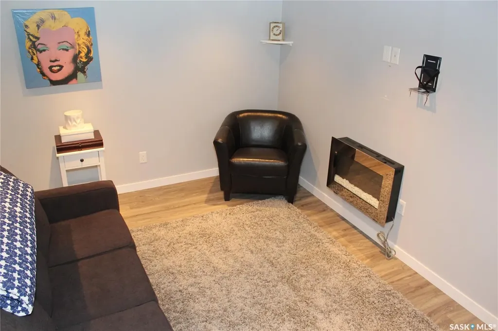 2702 Cranbourn Crescent Regina SK S4V 3C1