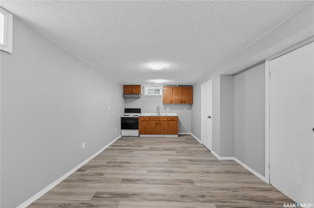 42 Hunt Crescent Regina SK S4N 5K8