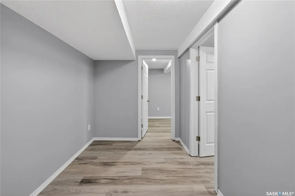 42 Hunt Crescent Regina SK S4N 5K8
