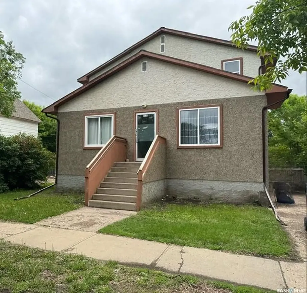 1172 107th Street North Battleford SK S9A 1Z3