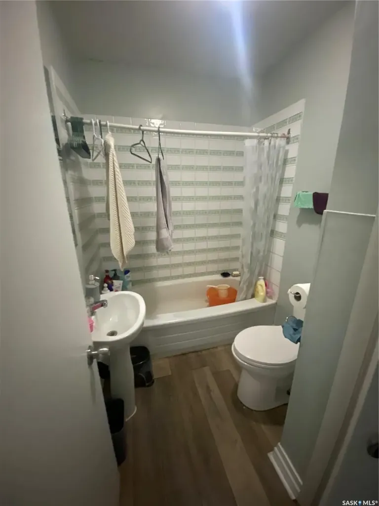 1172 107th Street North Battleford SK S9A 1Z3
