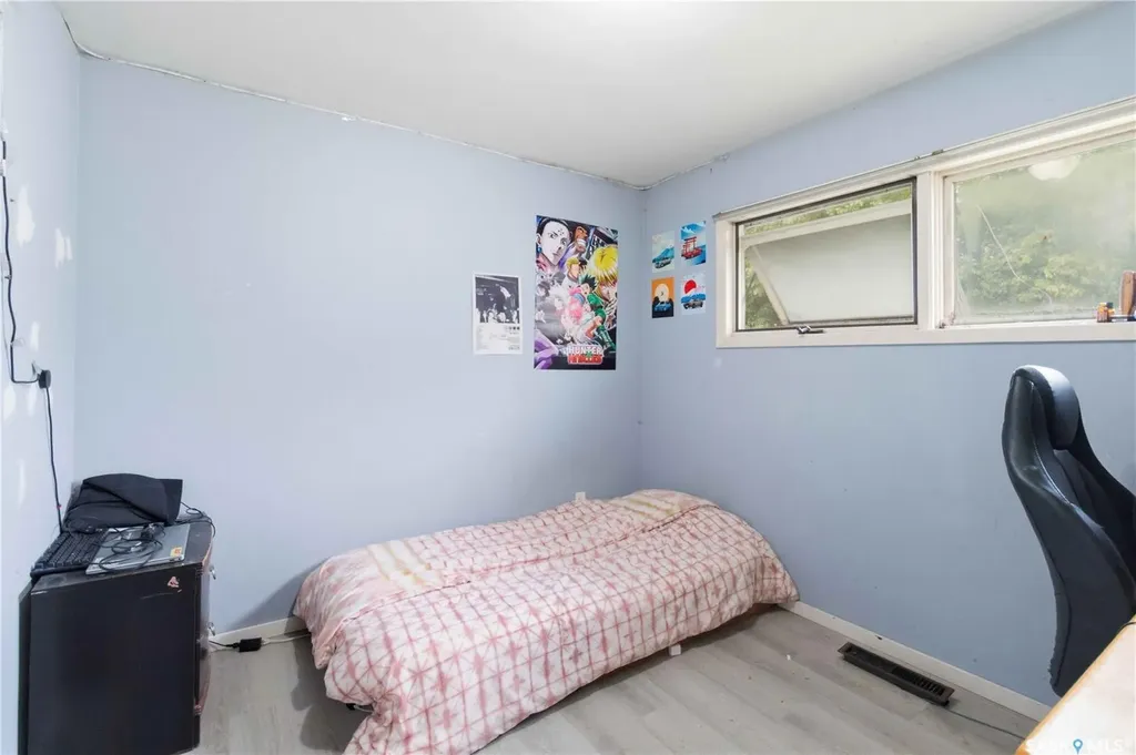 322 U Avenue N Saskatoon SK S7L 3C7