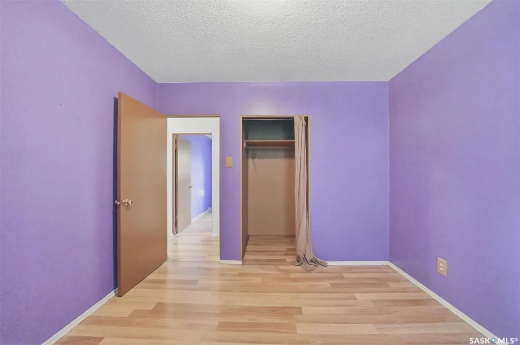 1305 W Avenue N Saskatoon SK S7L 3J2