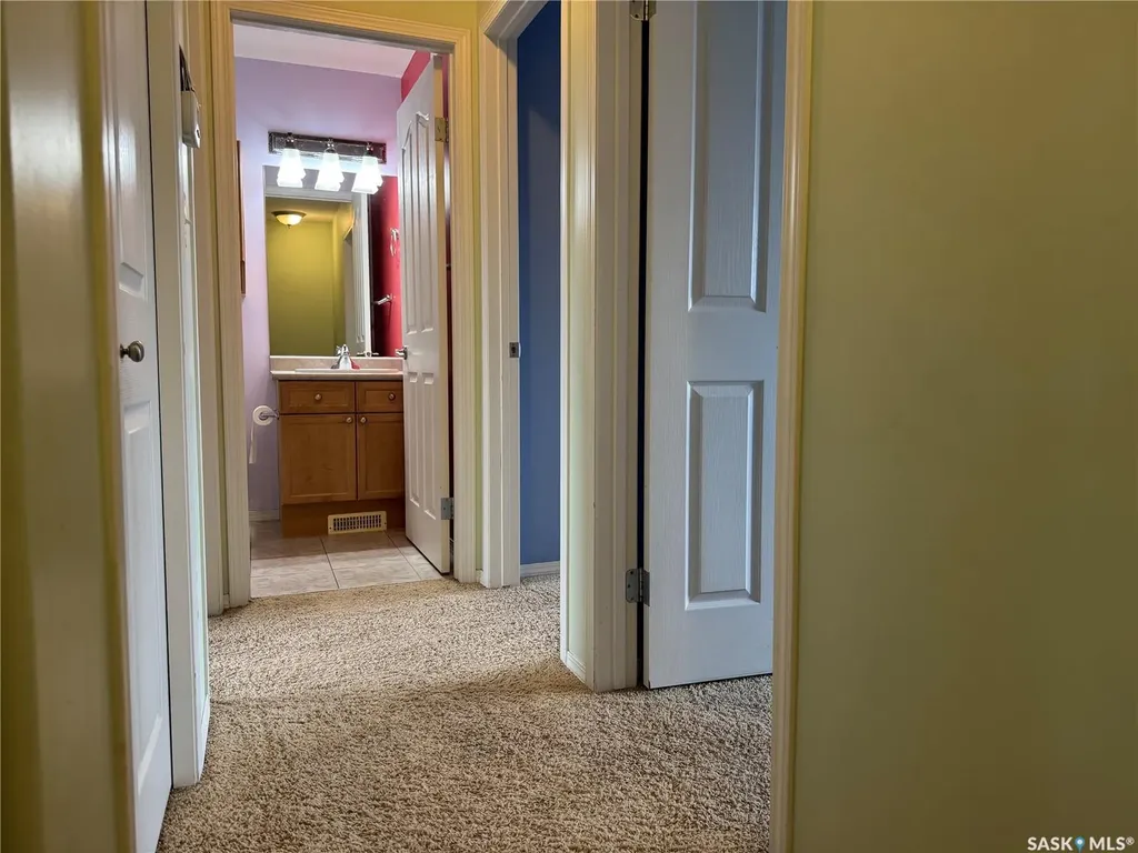 122 Keedwell Street Saskatoon SK S7W 1B4