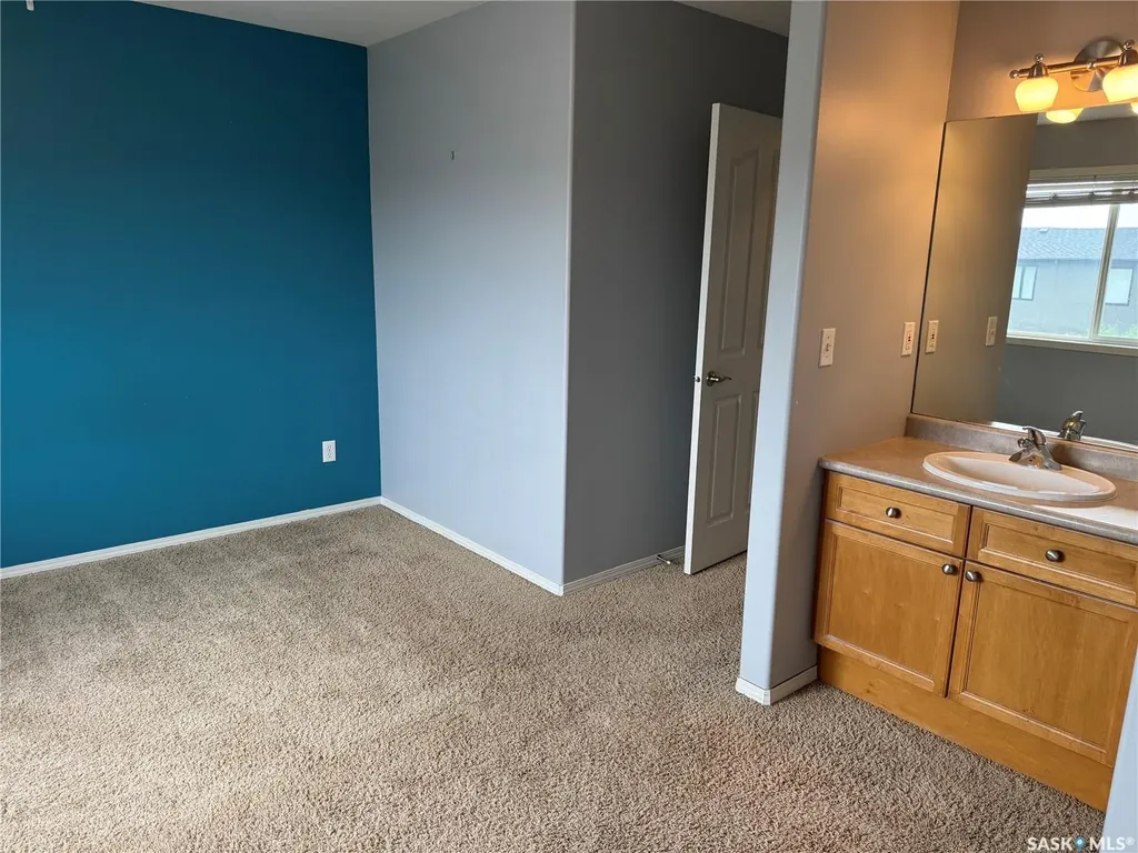 122 Keedwell Street Saskatoon SK S7W 1B4