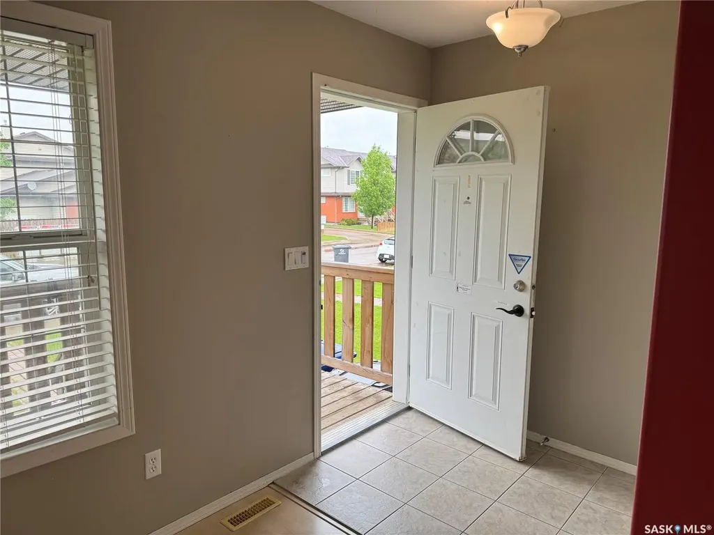 122 Keedwell Street Saskatoon SK S7W 1B4