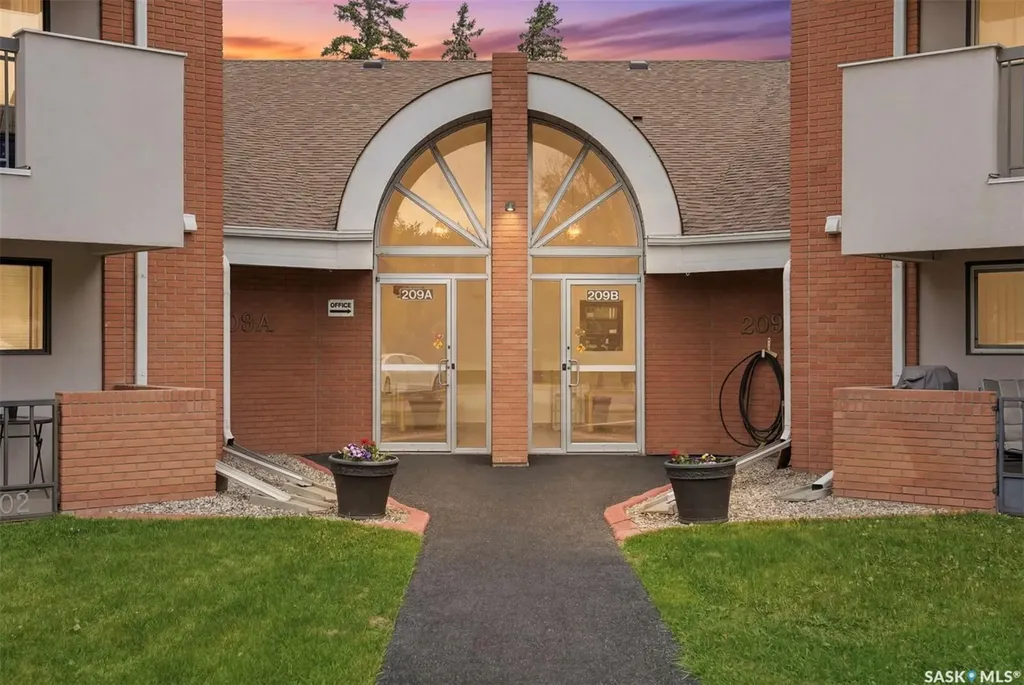 209B Cree Place Saskatoon SK S7K 7Y9