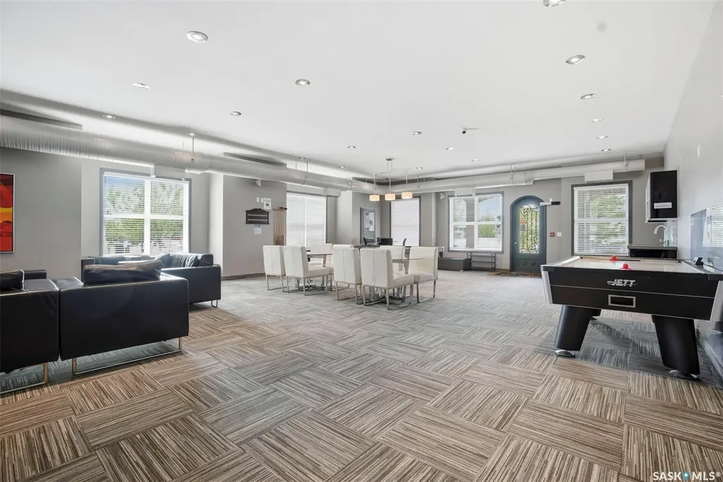 1015 Patrick Crescent Saskatoon SK S7W 0M3