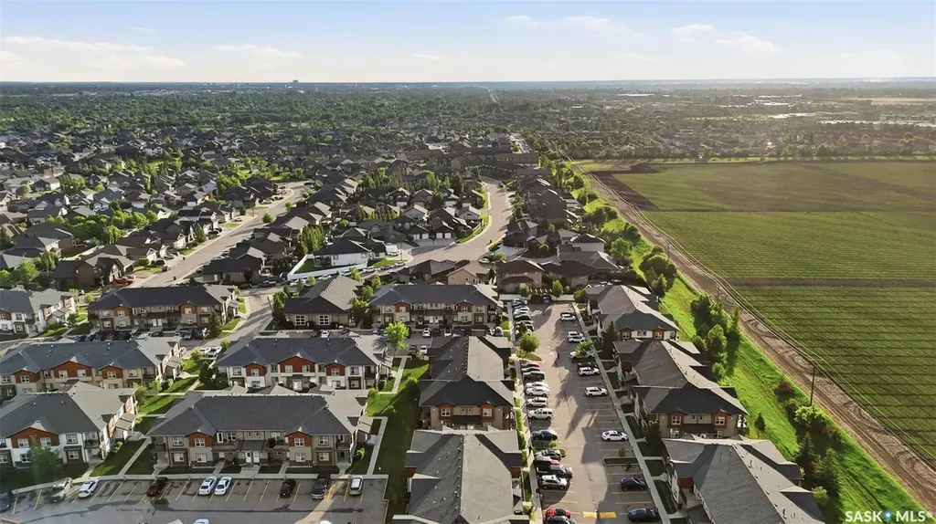 1015 Patrick Crescent Saskatoon SK S7W 0M3