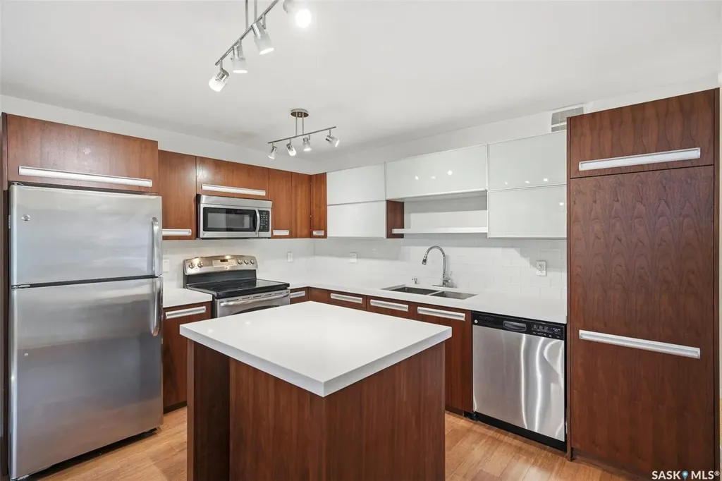 1015 Patrick Crescent Saskatoon SK S7W 0M3