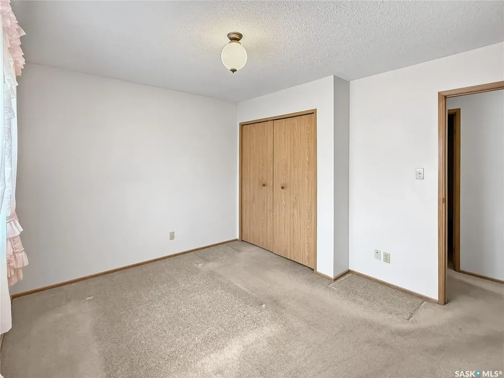 2402 Canary Street North Battleford SK S9A 3T9
