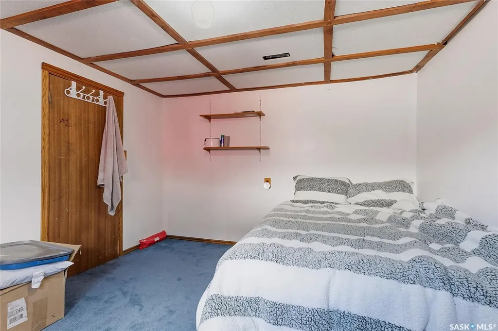 986 Rowell Crescent N Regina SK S4X 2A6