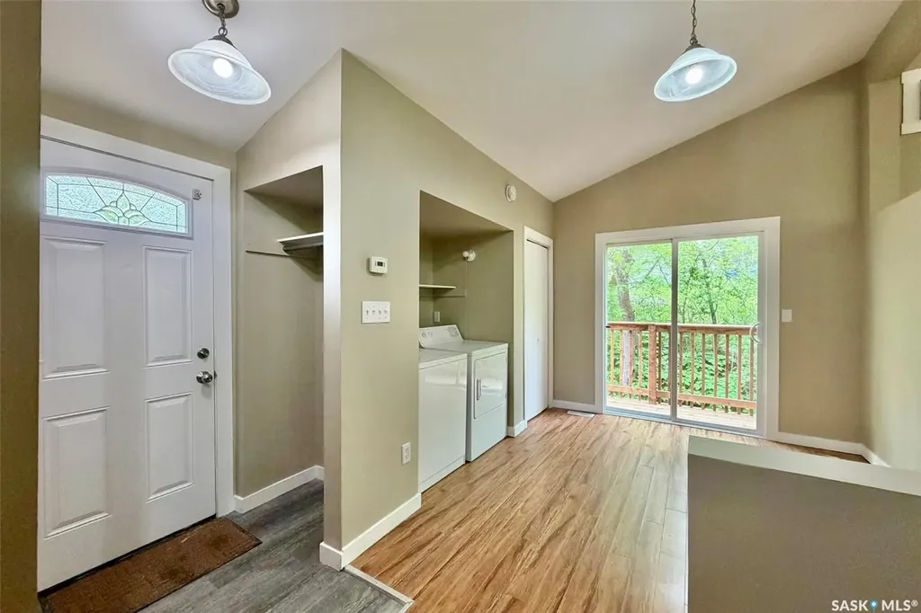 458 7th Street E Regina Beach SK S0G 4C0