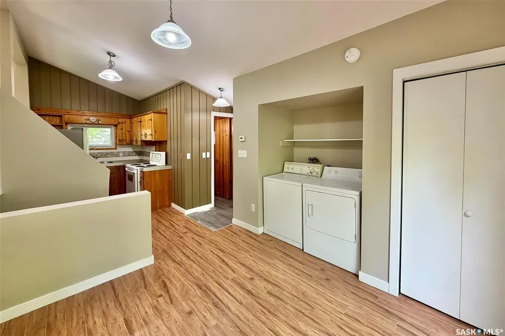458 7th Street E Regina Beach SK S0G 4C0