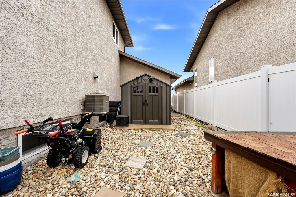 7 Plains Road Pilot Butte SK S0G 3Z0