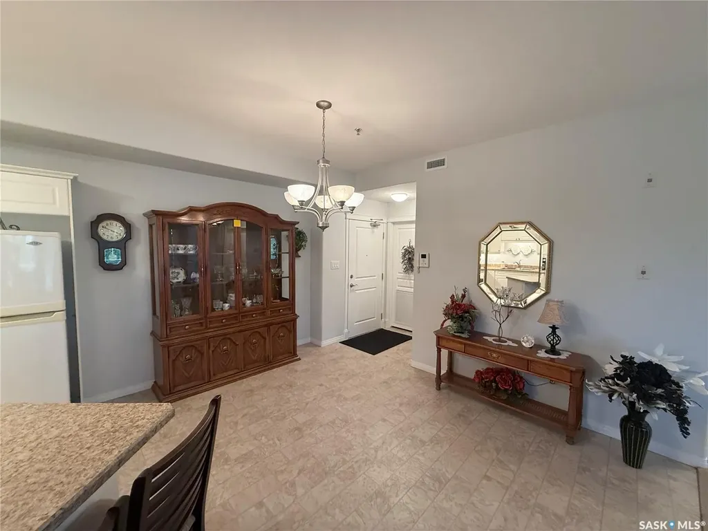 102 Armistice Way Saskatoon SK S7J 2Z6