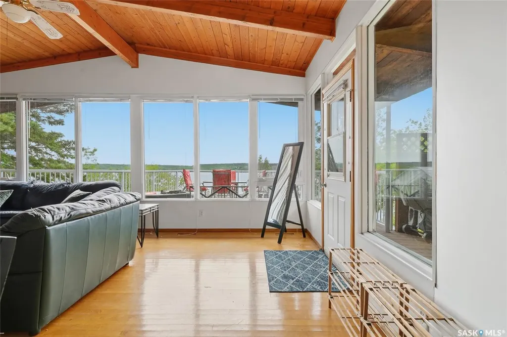 157 Lakeshore Drive Kannata Valley SK S0G 4L0