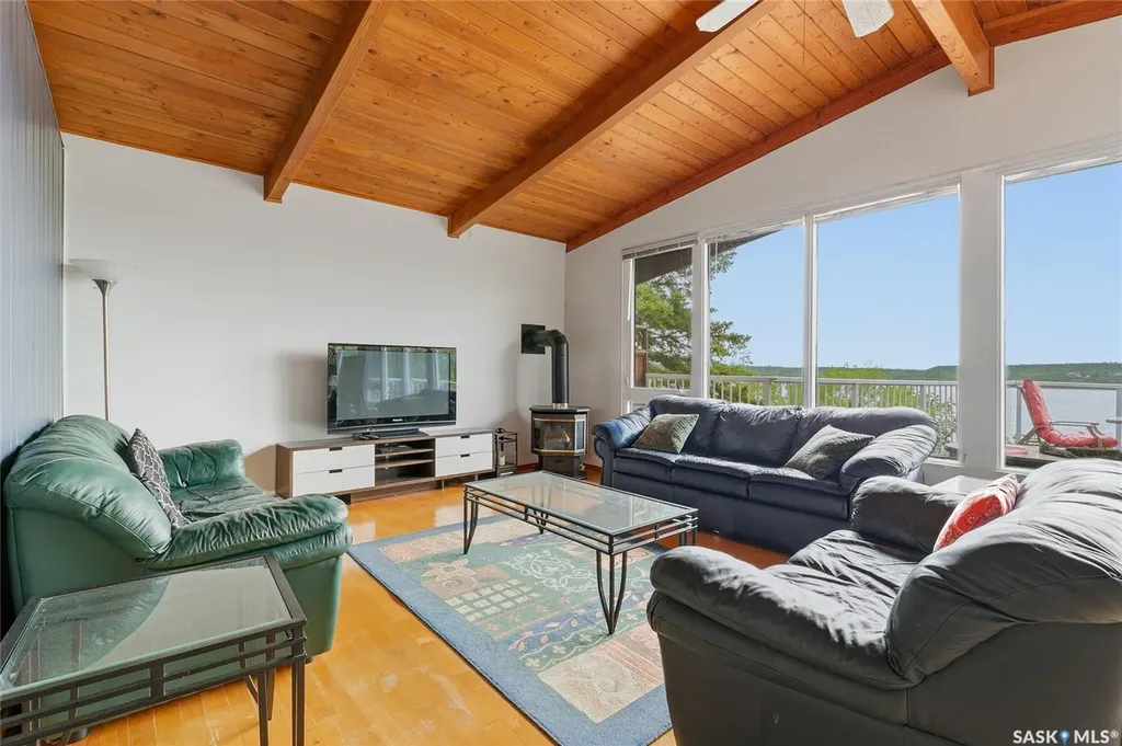 157 Lakeshore Drive Kannata Valley SK S0G 4L0