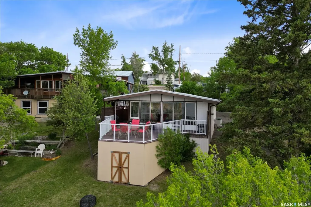 157 Lakeshore Drive Kannata Valley SK S0G 4L0