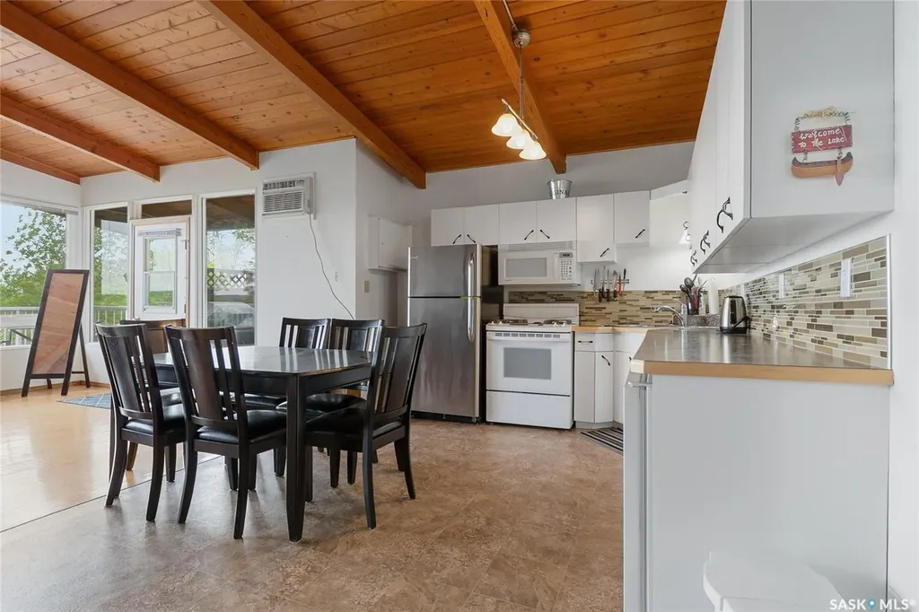 157 Lakeshore Drive Kannata Valley SK S0G 4L0