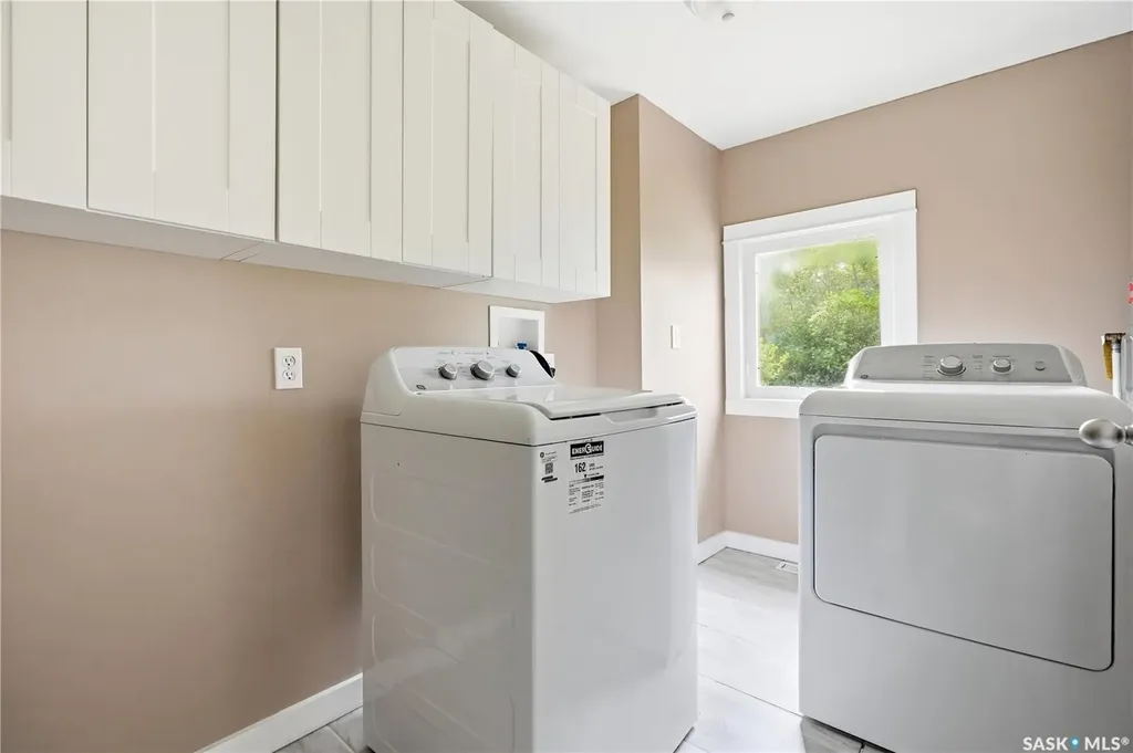 123 3rd Street W Lafleche SK S0H 2K0