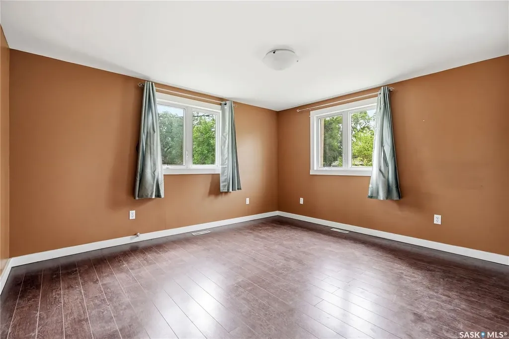 123 3rd Street W Lafleche SK S0H 2K0