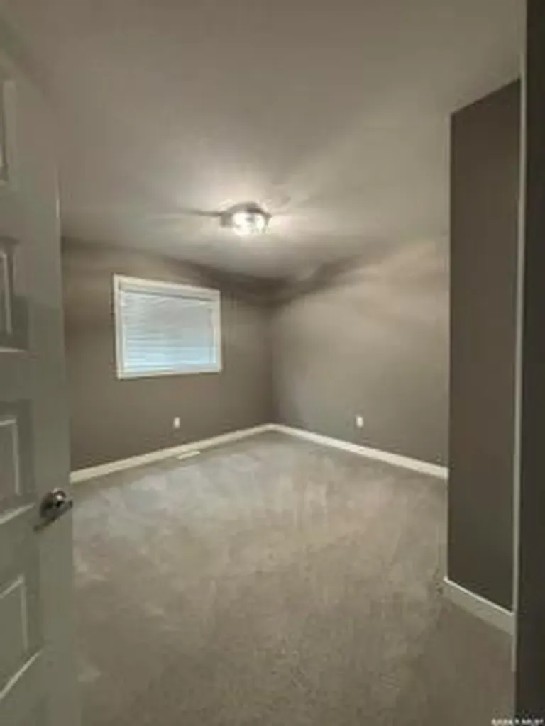 411 Flynn Lane Saskatoon SK S7V 0L1