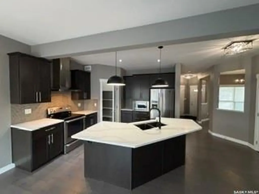 411 Flynn Lane Saskatoon SK S7V 0L1