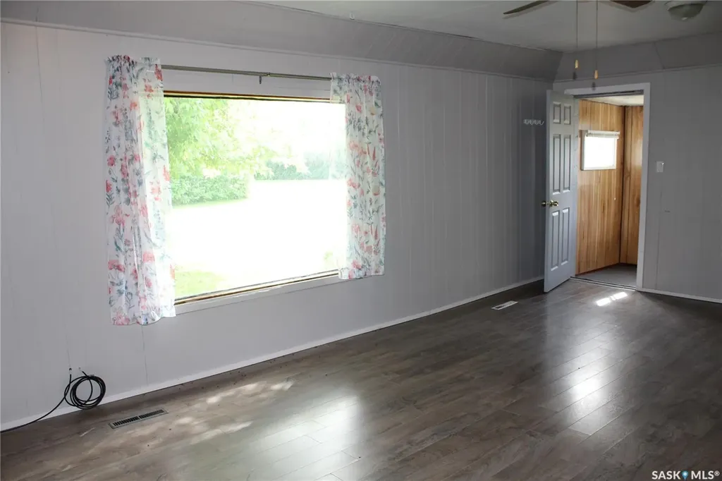 308 3rd Street E Wilkie SK S0K 4W0