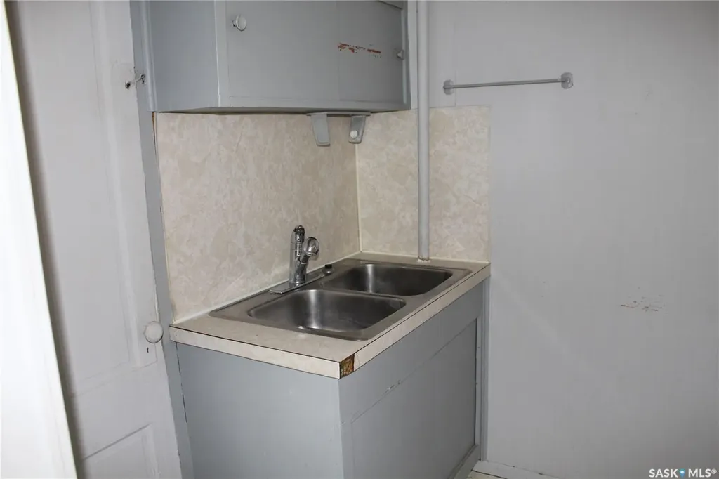 308 3rd Street E Wilkie SK S0K 4W0