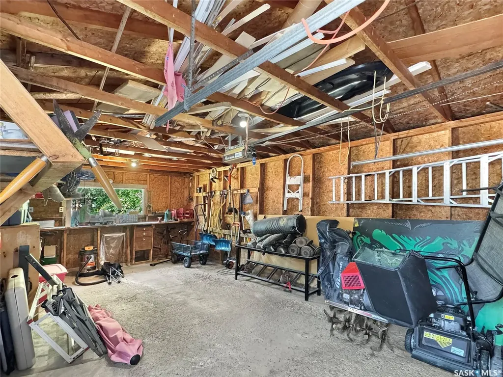 613 3rd Street W Wilkie SK S0K 4W0