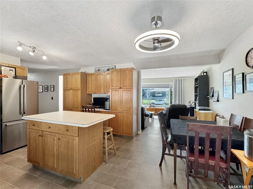 613 3rd Street W Wilkie SK S0K 4W0