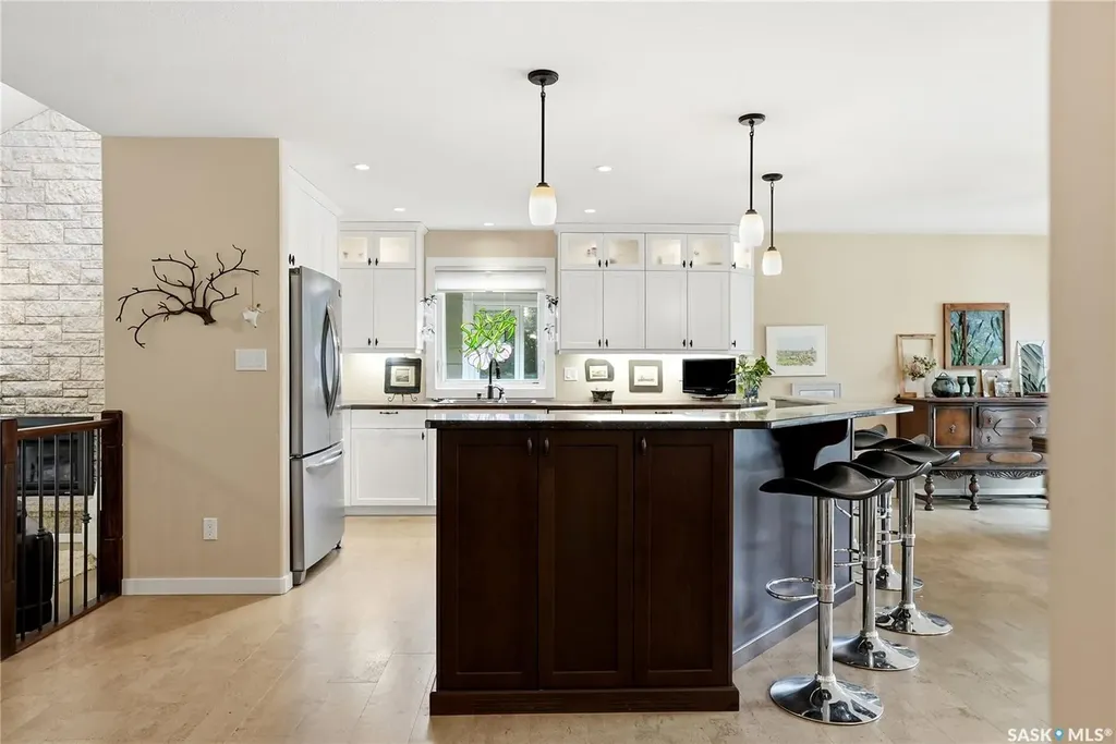 111 Richardt Place Saskatoon SK S7H 5B7