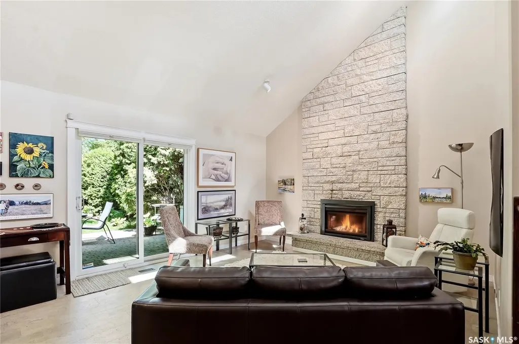 111 Richardt Place Saskatoon SK S7H 5B7