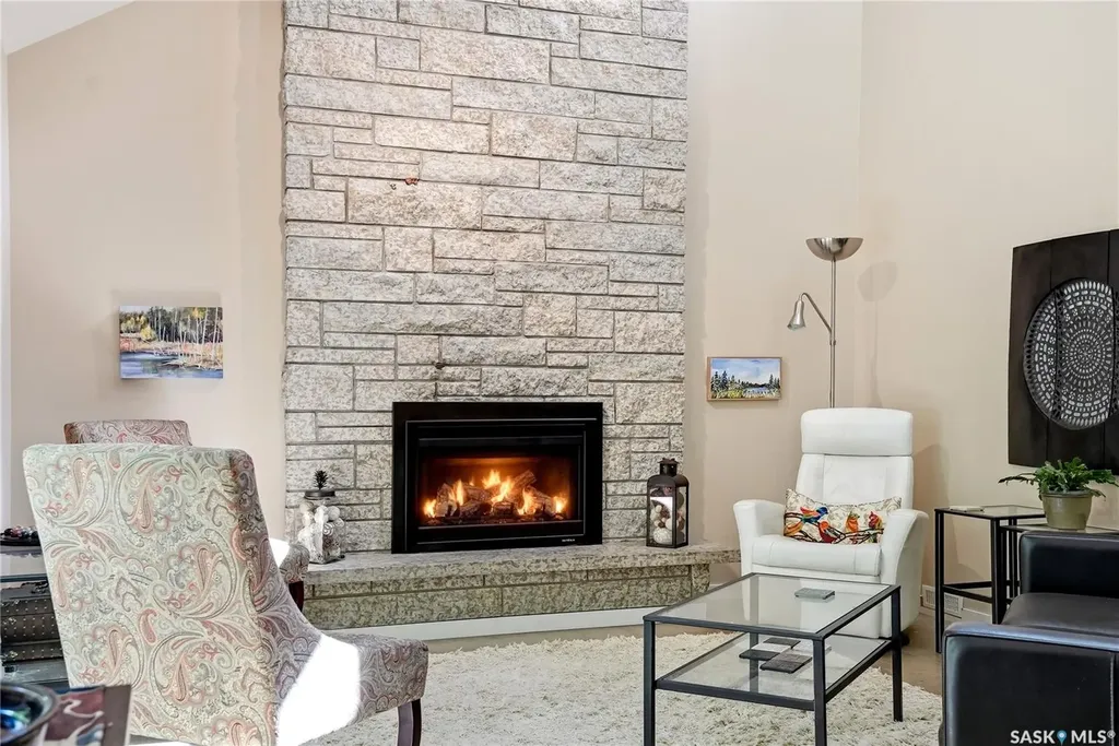 111 Richardt Place Saskatoon SK S7H 5B7