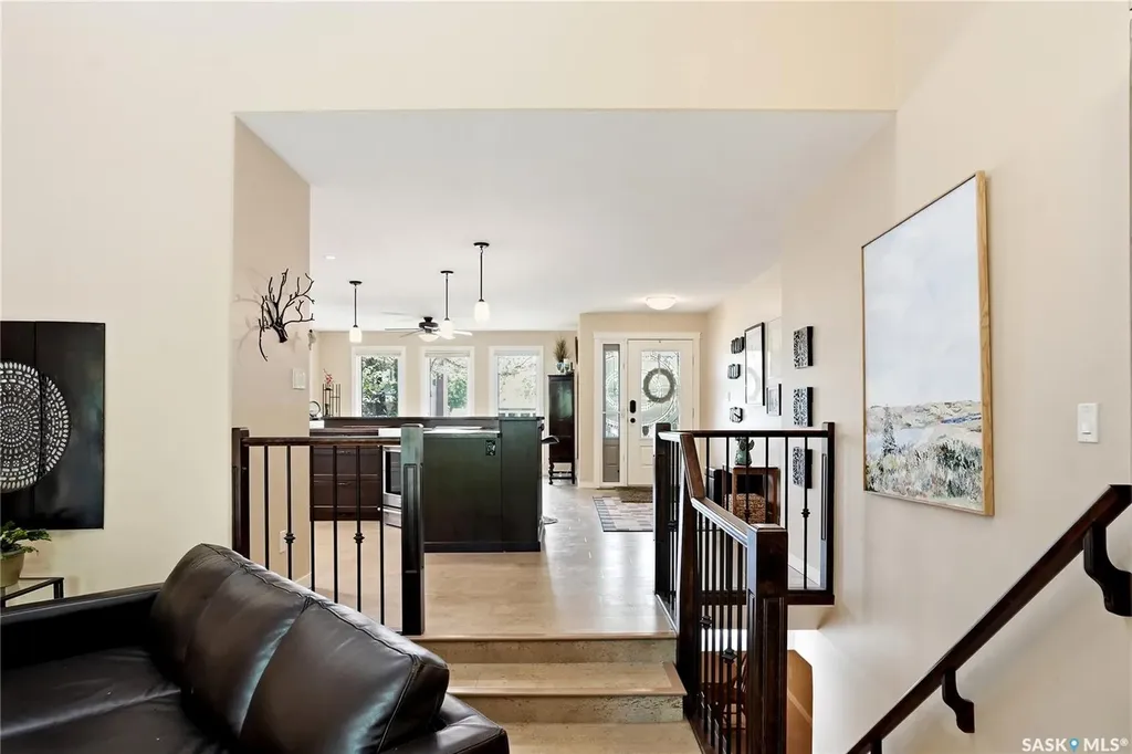 111 Richardt Place Saskatoon SK S7H 5B7