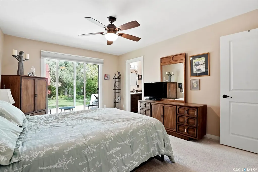 111 Richardt Place Saskatoon SK S7H 5B7