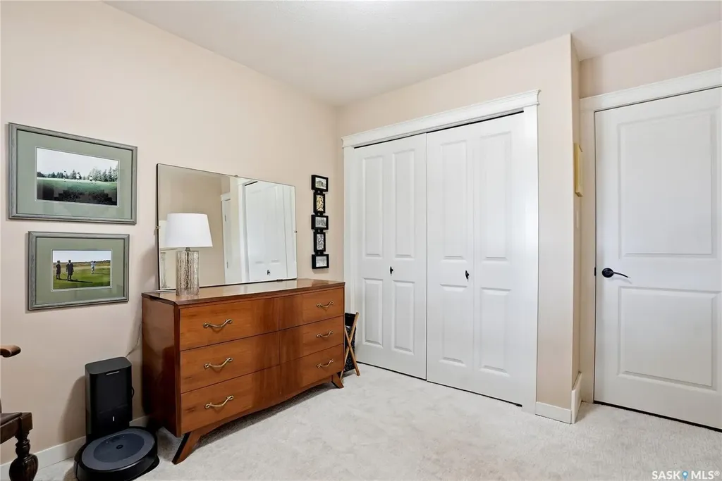111 Richardt Place Saskatoon SK S7H 5B7