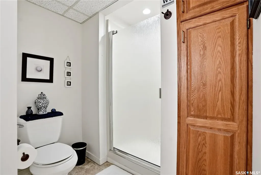 111 Richardt Place Saskatoon SK S7H 5B7