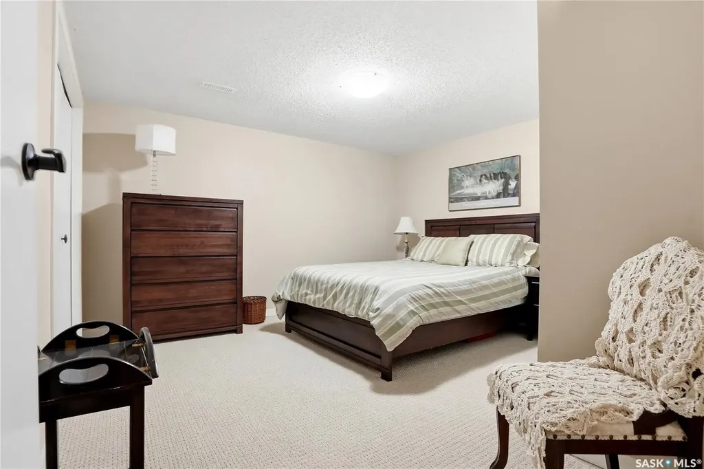 111 Richardt Place Saskatoon SK S7H 5B7