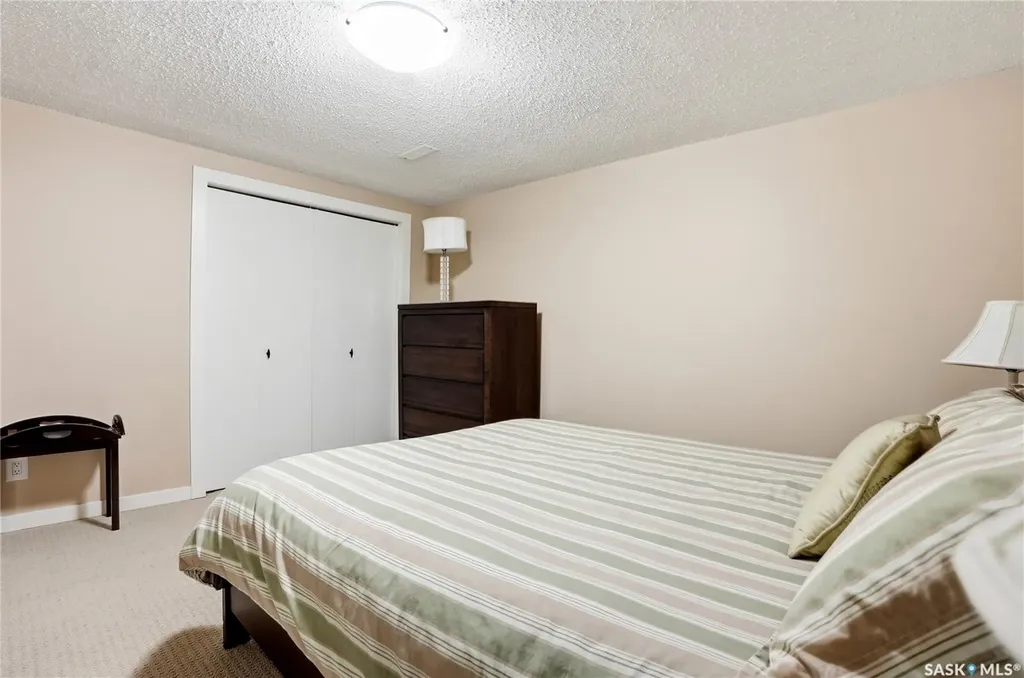 111 Richardt Place Saskatoon SK S7H 5B7
