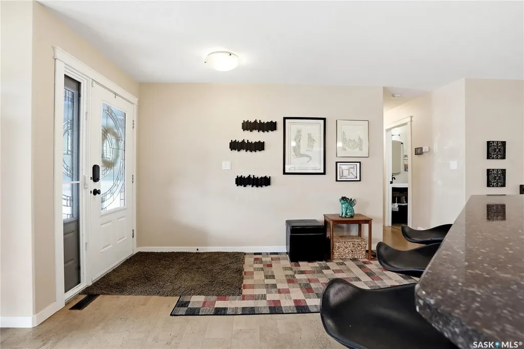 111 Richardt Place Saskatoon SK S7H 5B7