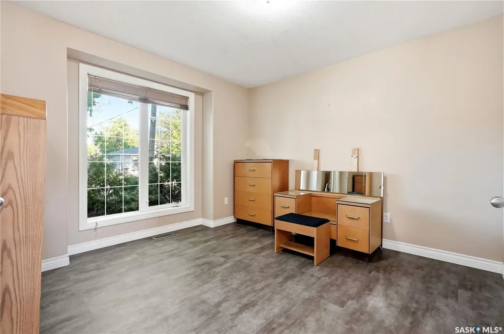 1358 Forget Street Regina SK S4T 4Y1