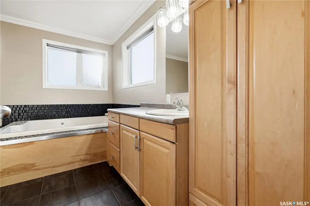 1358 Forget Street Regina SK S4T 4Y1