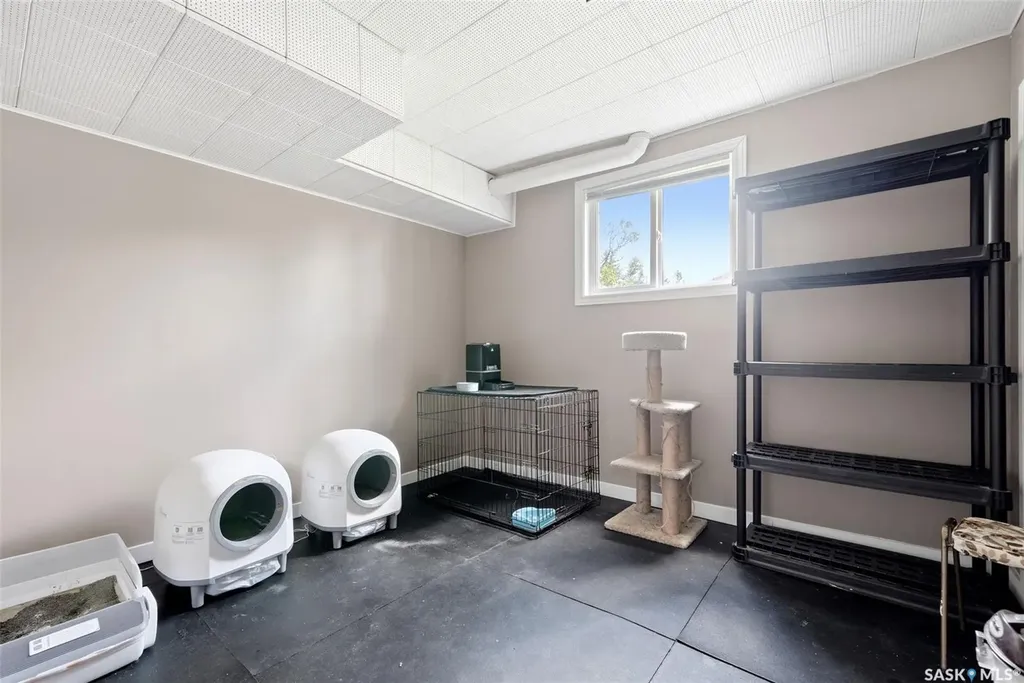 22 Salemka Crescent Regina SK S4R 7S1