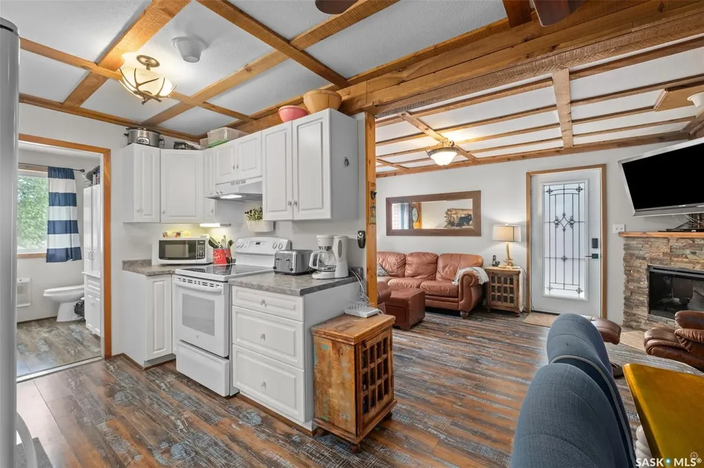 2714 Maple Place Northern Admin District SK S0J 1T0