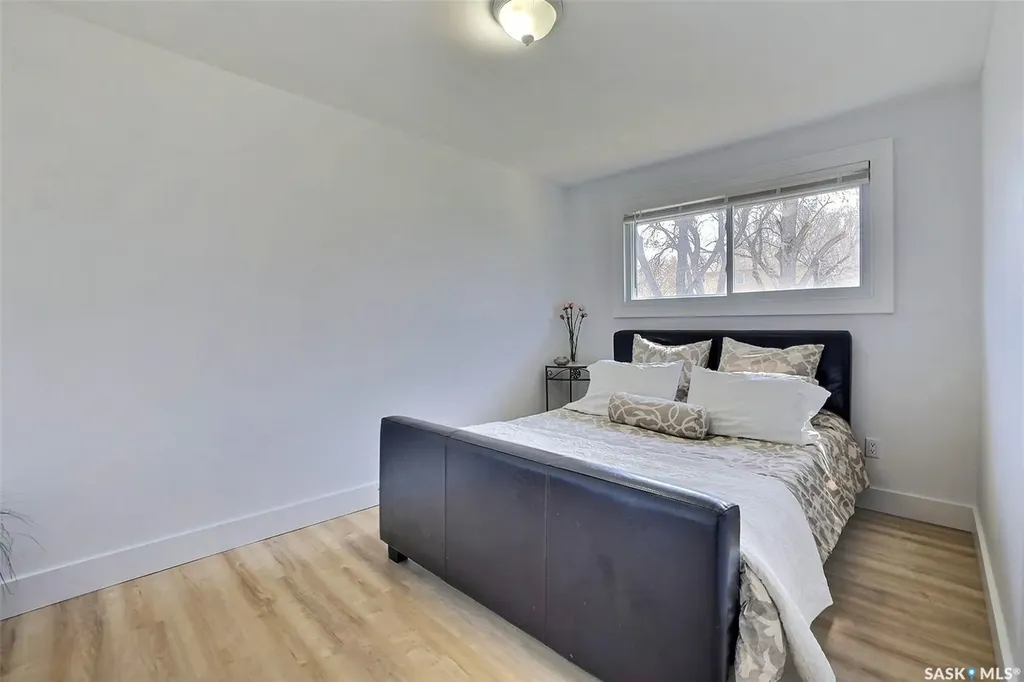 1409 Shannon Road Regina SK S4S 5L4