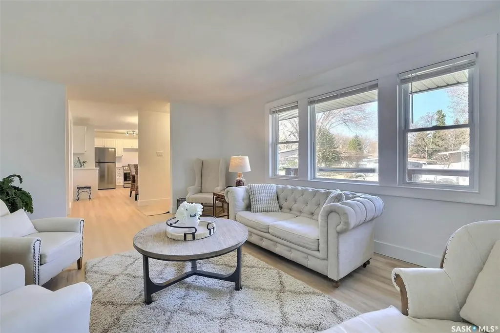 1409 Shannon Road Regina SK S4S 5L4