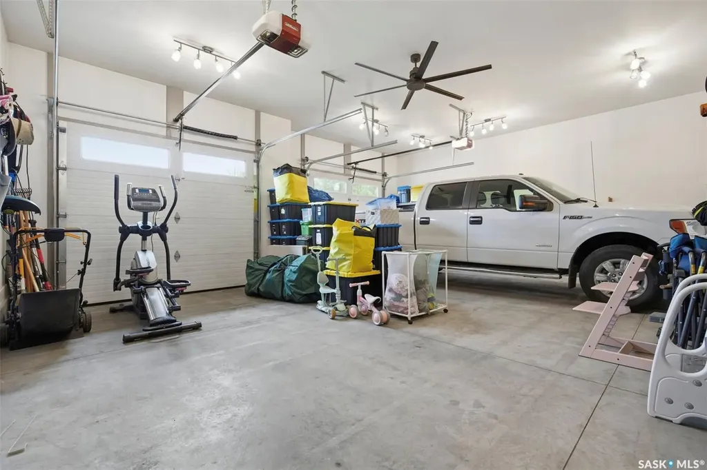 322 Dagnone Crescent Saskatoon SK S7V 0P7